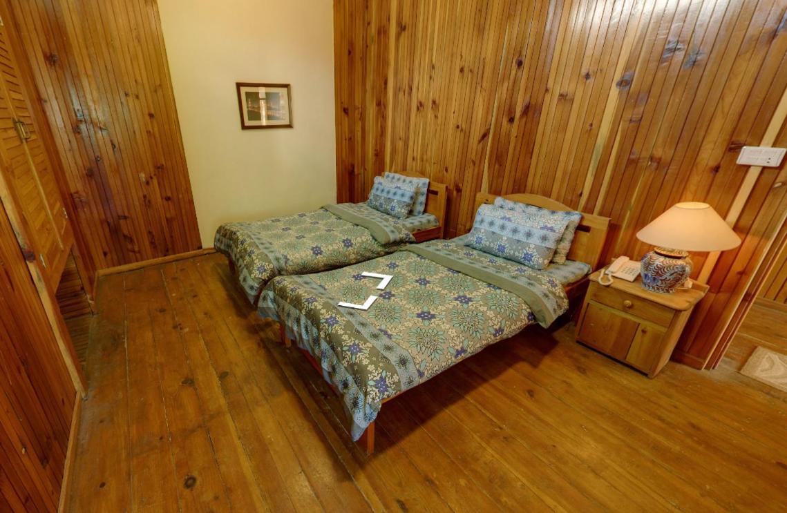 Hotel Arcadian Sprucewoods Shogran Exterior foto